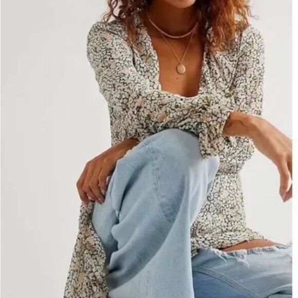 NWT Free People Gigi Floral Chiffon
Maxi Top
Retail $198 size S - Picture 6 of 16